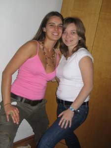 Romanian Teen (x281) l7bn295ih3