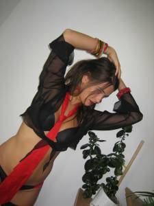 Romanian Teen (x281) z7bn2os3bc