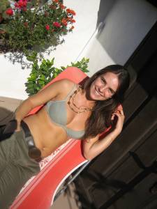 Romanian Teen (x281) 27bn2jfbq5