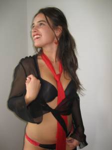Romanian Teen (x281) i7bn29tpyl