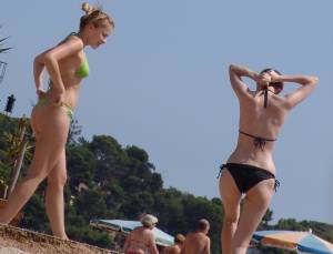 Beach - Green thong f7bnmhrxy7