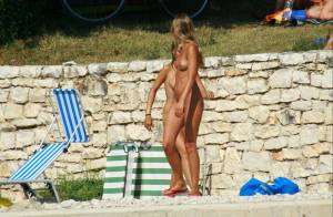 Nude Beach Voyeur Spy (x26) v7bn5iuhkx
