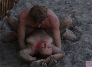 Hot Day Fucking On Beach [x23] l7bnnlgxlb