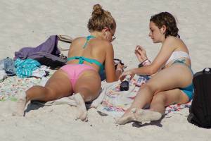 3 teen butts t7bnpe8b6w
