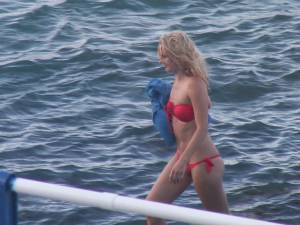 Beach Voyeur Spy Crete Greece v7bnne37bc