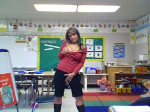 REAL! Horny School Teacher + Proof x47 r7bn3e6hwe