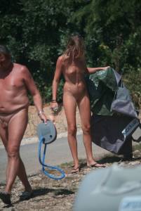 Nude Beach - Couple in Love v7bnl41gnl