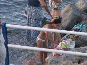 Beach Voyeur Spy Crete Greece b7bnnf3y0x