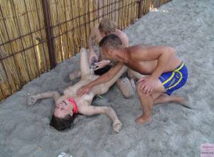 Hot Day Fucking On Beach [x23] d7bnnl71mh