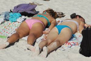 3 teen butts l7bnpenge7