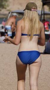 2 Hot asses in Blue Bikini-h7bnmdaegt.jpg