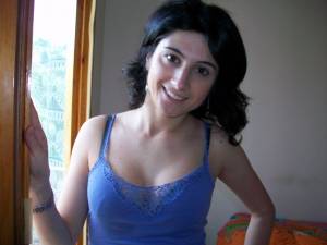 Italian Wife [x57] v7bnwmjwdn