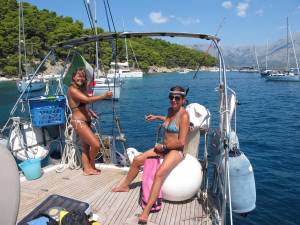 Sexy Italian Mature Topless Vacation [x48] i7bo67jydl