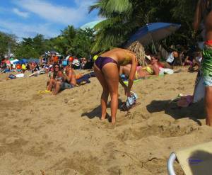 Spying girl on beach voyeur candid x97-47bokkglwr.jpg