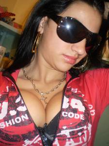 Roxy Romanian (ex) Escort (x129) k7boqf6men