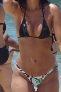 Brazilian Beach Voyeur Candids (x121) 57bortnip2