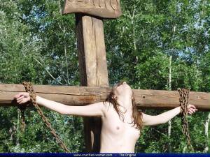 Katalina For Sedition g7bpe5ws7n