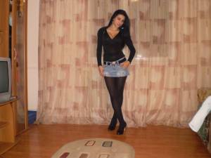 Roxy-Romanian-%28ex%29-Escort-%28x129%29-h7boqdkmr4.jpg