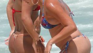 Brazilian Beach Voyeur Candids (x121) w7bortva7n