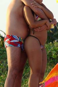 Brazilian Beach Voyeur Candids (x121) r7borvj3ew
