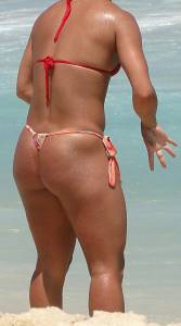 Brazilian Beach Voyeur Candids (x121) a7bortx03s