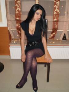 Roxy Romanian (ex) Escort (x129) g7boqfegms