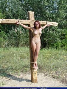 Slava On The Cross [x66] c7bpbdgh64