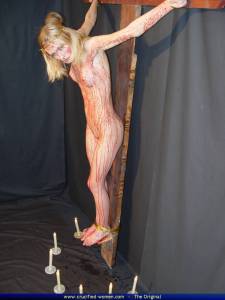 Nadya In Blood Sacrifice [x90] r7bpf686ny