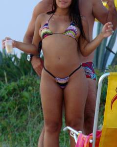 Brazilian Beach Voyeur Candids (x121) u7borvw6gm
