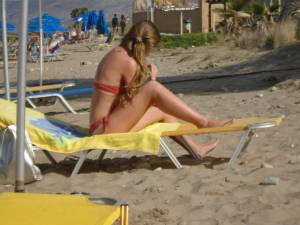 Greek Beach Voyeur Crete 2016 r7bosc7uhv