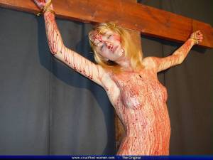 Nadya In Blood Sacrifice [x90]r7bpf6g62a.jpg