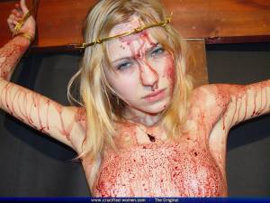 Nadya In Blood Sacrifice [x90] o7bpf6bepx