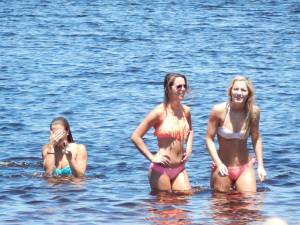 Group of Sexy Teens - at the Beach-07bos3l2cp.jpg