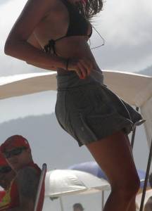 Brazilian Beach Voyeur Candids (x121) 37boru25sc