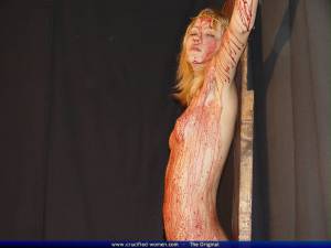 Nadya-In-Blood-Sacrifice-%5Bx90%5D-z7bpf6t42b.jpg