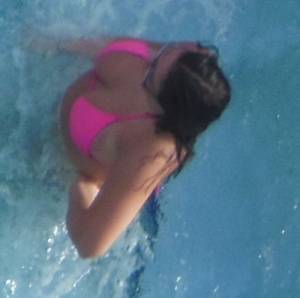 MEGA POST of BIKINI POOL BABES!!! w7bp37vgze