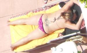 MEGA POST of BIKINI POOL BABES!!! x7bp378p4q