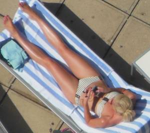 MEGA POST of BIKINI POOL BABES!!! s7bp38apb2