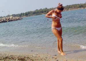 Mobile beach candids x52 s7bp3k1oi0