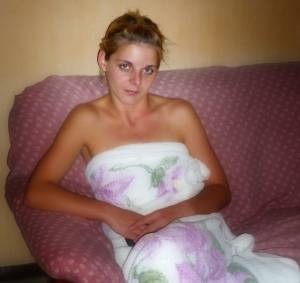 Young Romanian escort 07bp5bxgiq