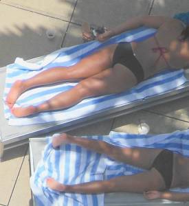 MEGA POST of BIKINI POOL BABES!!! s7bp38iwel