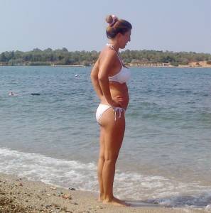 Mobile beach candids x52 o7bp3k9ub4