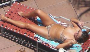 MEGA POST of BIKINI POOL BABES!!!77bp37qgwr.jpg