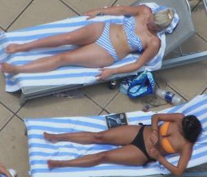 MEGA POST of BIKINI POOL BABES!!! 17bp37jchz