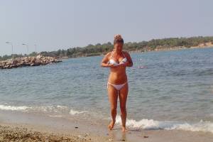 Mobile beach candids x52 n7bp3k0aze
