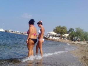 Mobile beach candids x52 u7bp3kb2wi
