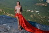 In The Breeze with Gabriella t7bpvlavry