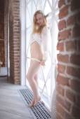 Chic La Vie with Lola Chic 57bqf2u37s