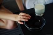 Milk & Cookies with Shayla p7bqgio3vl