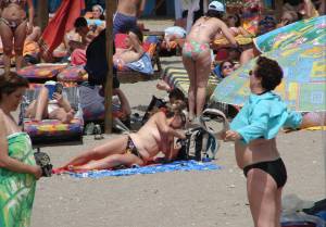 AlmerÃ­a Spain Beach Voyeur Candid Spy Girls-p7bqq75xne.jpg